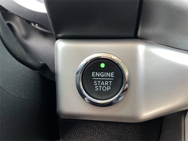 2024 Oxford White Ford Expedition XLT RWD SUV