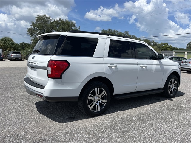 2024 Oxford White Ford Expedition XLT RWD SUV