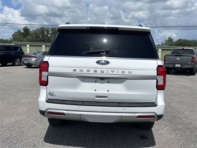 2024 Oxford White Ford Expedition XLT RWD SUV