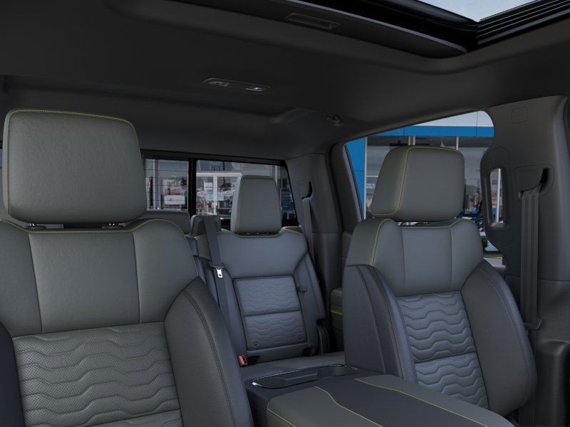 2025 Chevrolet Silverado 1500 ZR2 4D Crew Cab 4WD 24