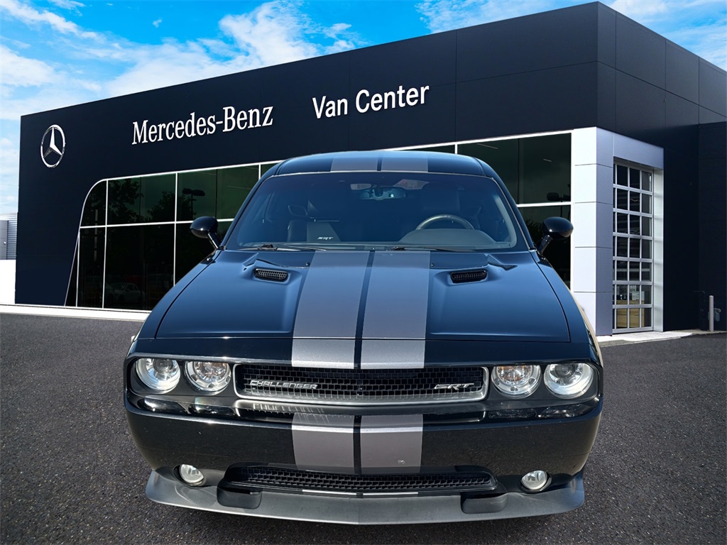 2012 Dodge Challenger SRT8 392 photo 2