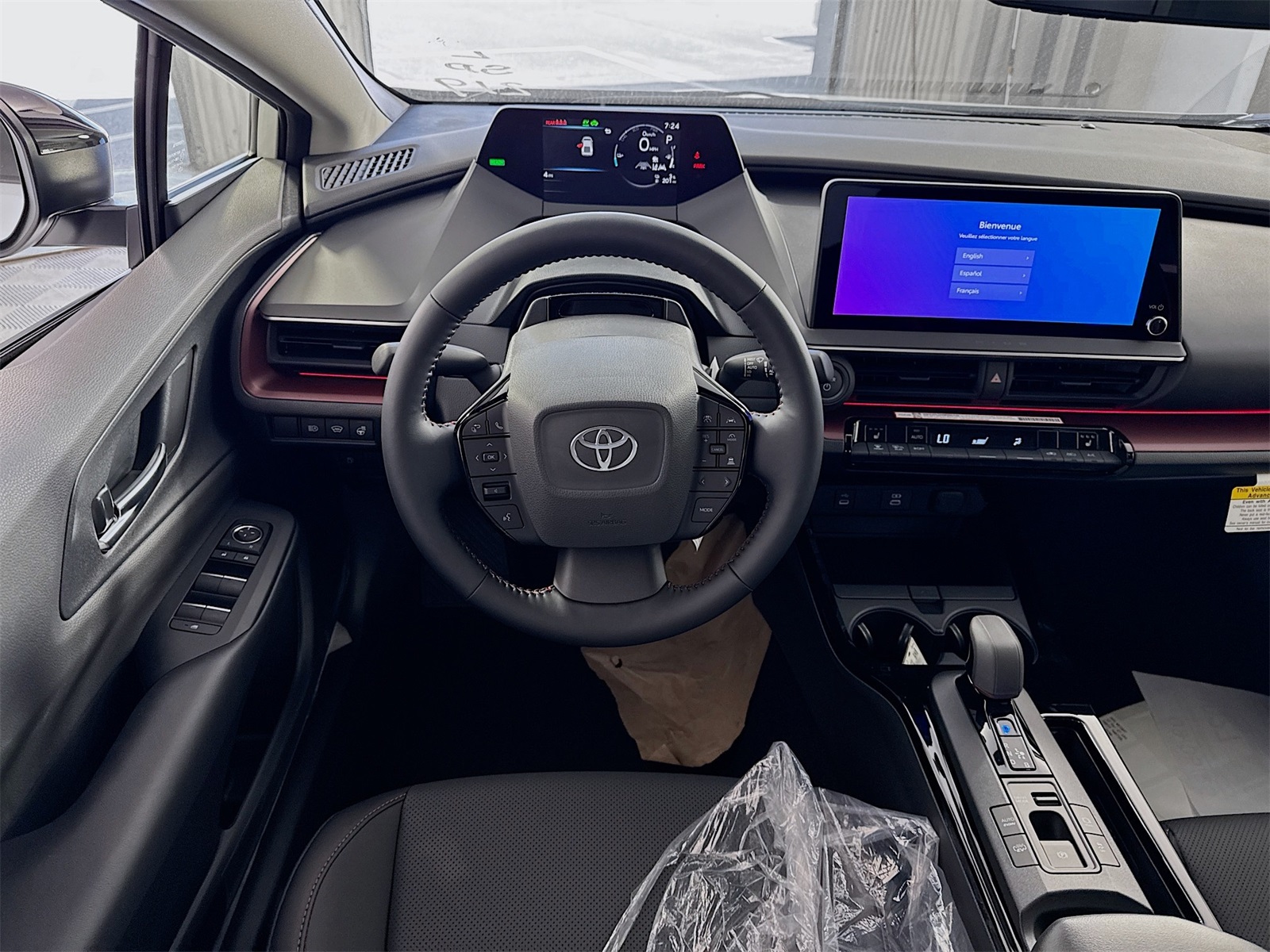 2026 Toyota Prius Plug-in Hybrid XSE photo 13
