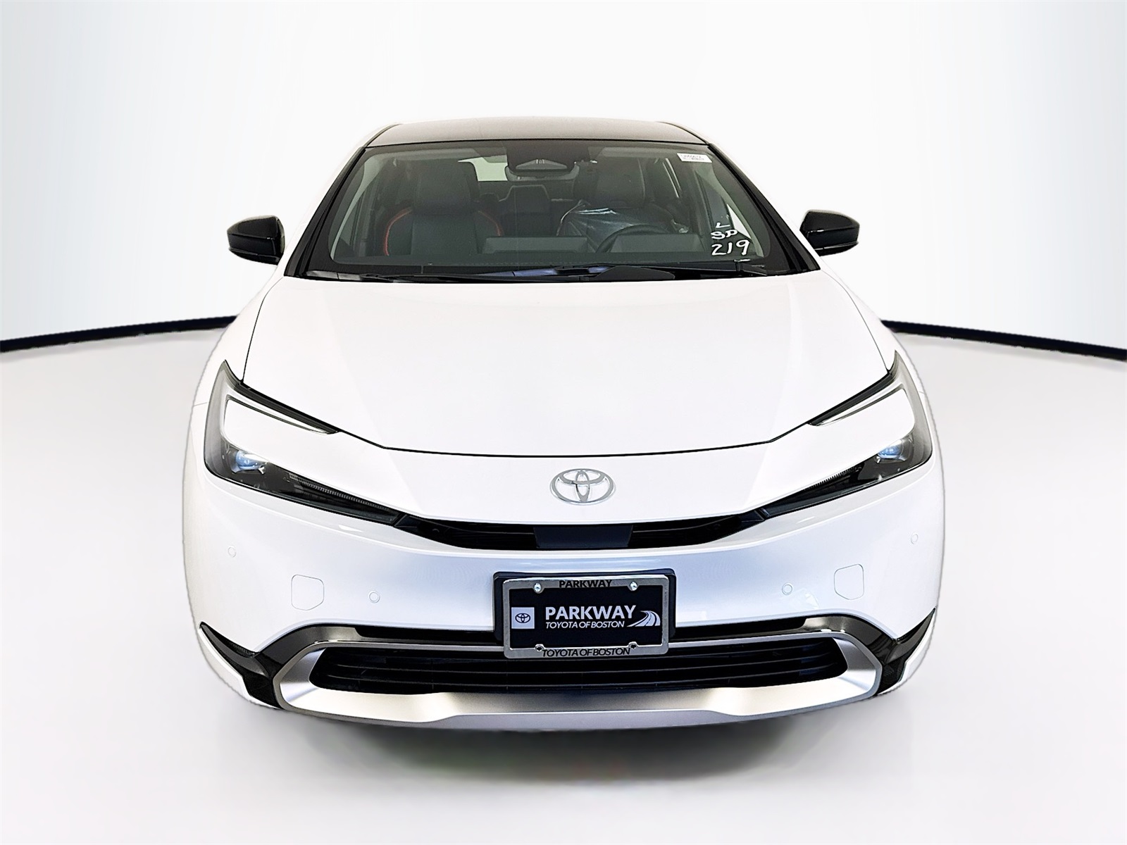 2026 Toyota Prius Plug-in Hybrid XSE photo 2