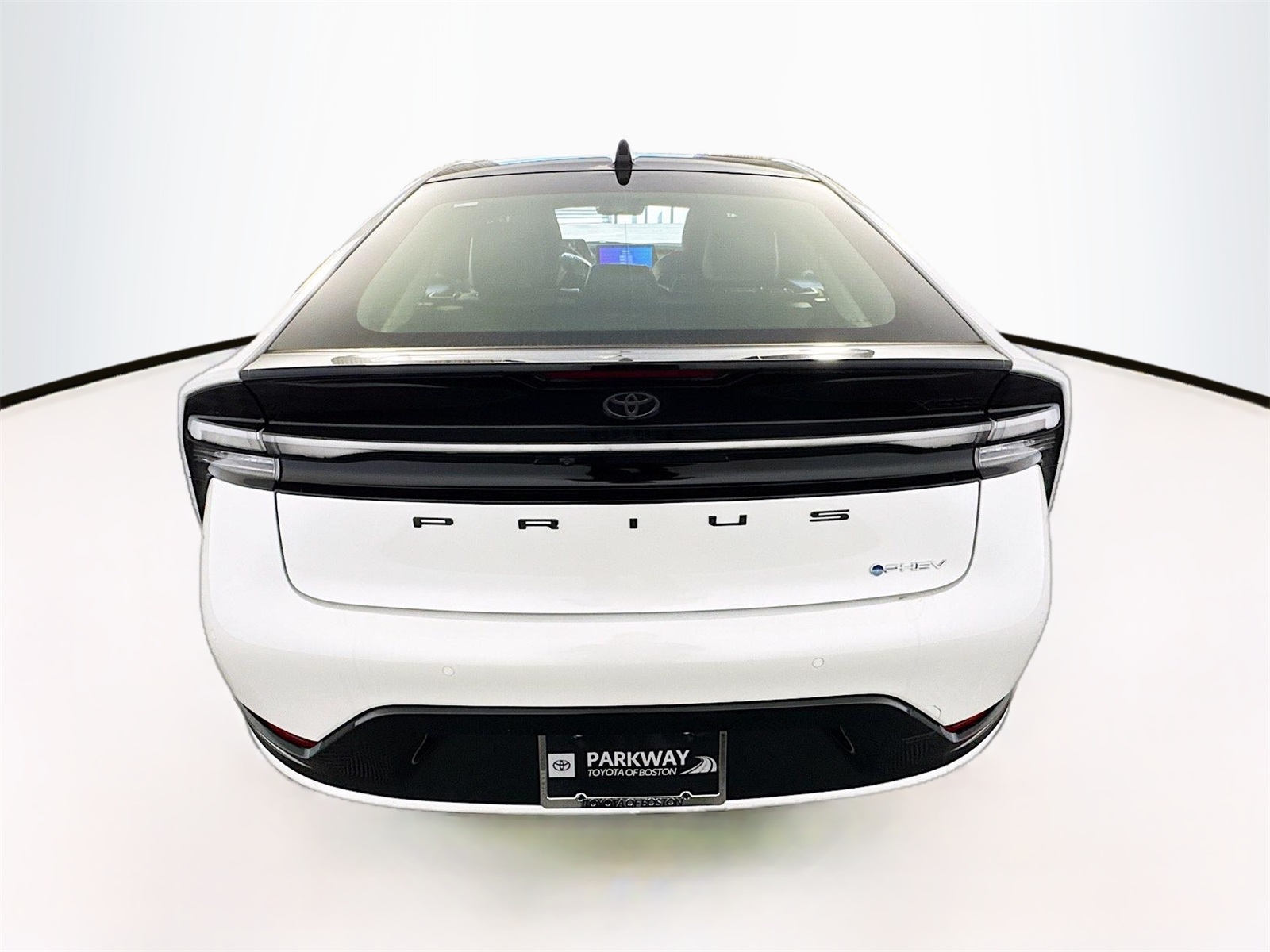 2026 Toyota Prius Plug-in Hybrid XSE photo 5