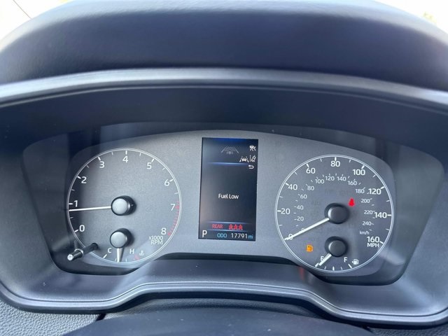 2024 Toyota Corolla LE photo 25
