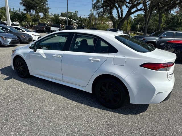 2024 Toyota Corolla LE photo 4