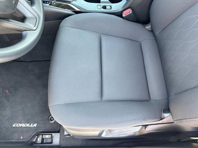 2024 Toyota Corolla LE photo 9