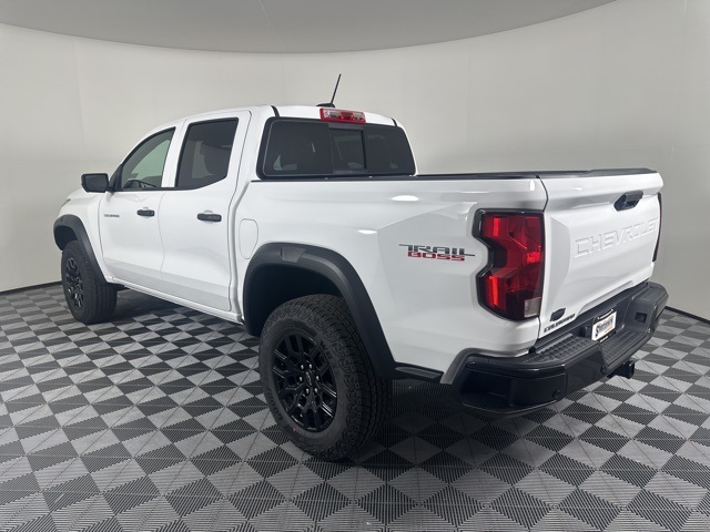 2026 Chevrolet Colorado Trail Boss photo 4