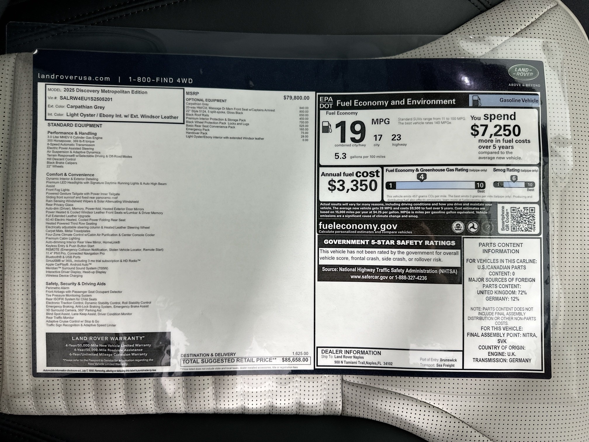 new 2025 Land Rover Discovery car, priced at $85,658