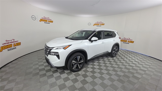 2025 Everest White Pearl Nissan Rogue SL AWD SUV