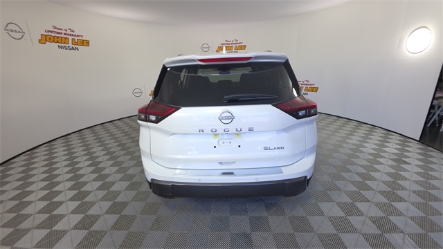 2025 Everest White Pearl Nissan Rogue SL AWD SUV