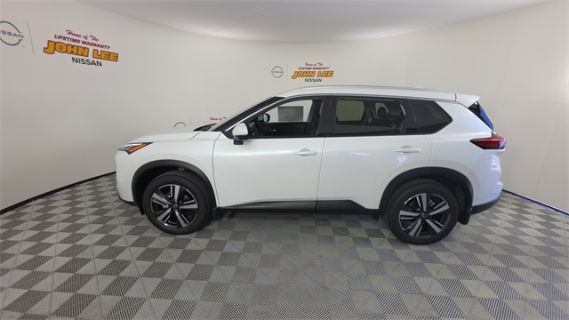 2025 Everest White Pearl Nissan Rogue SL AWD SUV