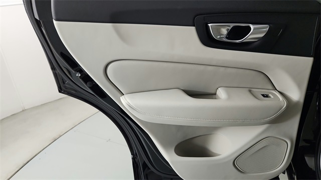 new 2026 Volvo XC60 car, priced at $64,525