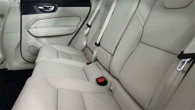 new 2026 Volvo XC60 car, priced at $64,525