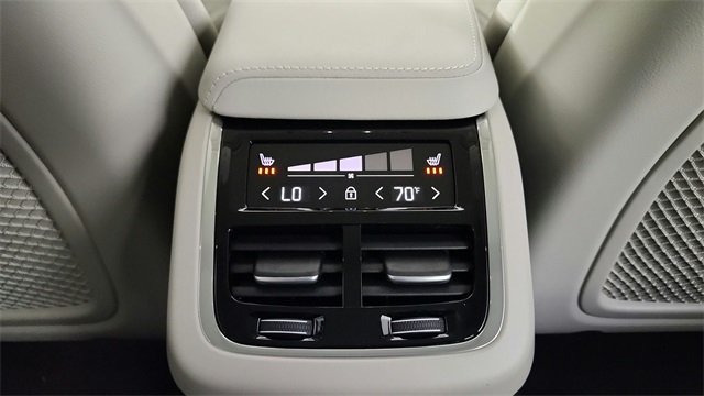 new 2026 Volvo XC60 car, priced at $64,525