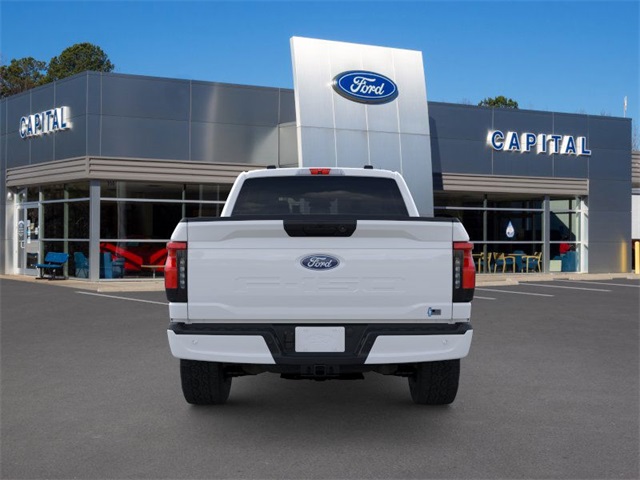 2025 Ford F-150 Lightning XLT photo 5