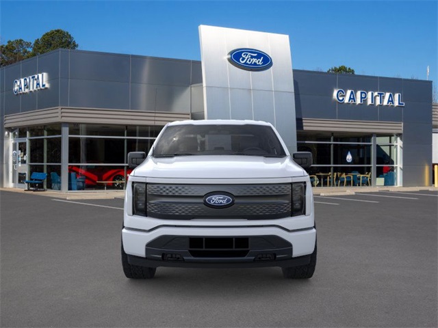 2025 Ford F-150 Lightning XLT photo 6