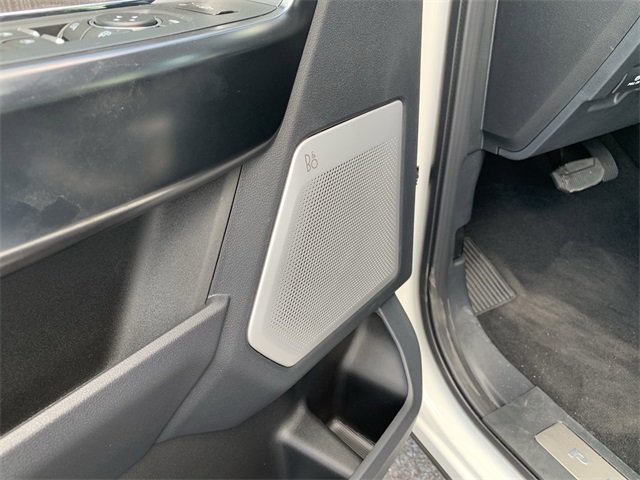2025 Star White Metallic Tri-Coat Ford Super Duty F-450 DRW Platinum 4X4 Truck