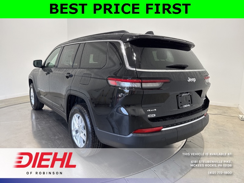 2025 Jeep Grand Cherokee Laredo photo 2