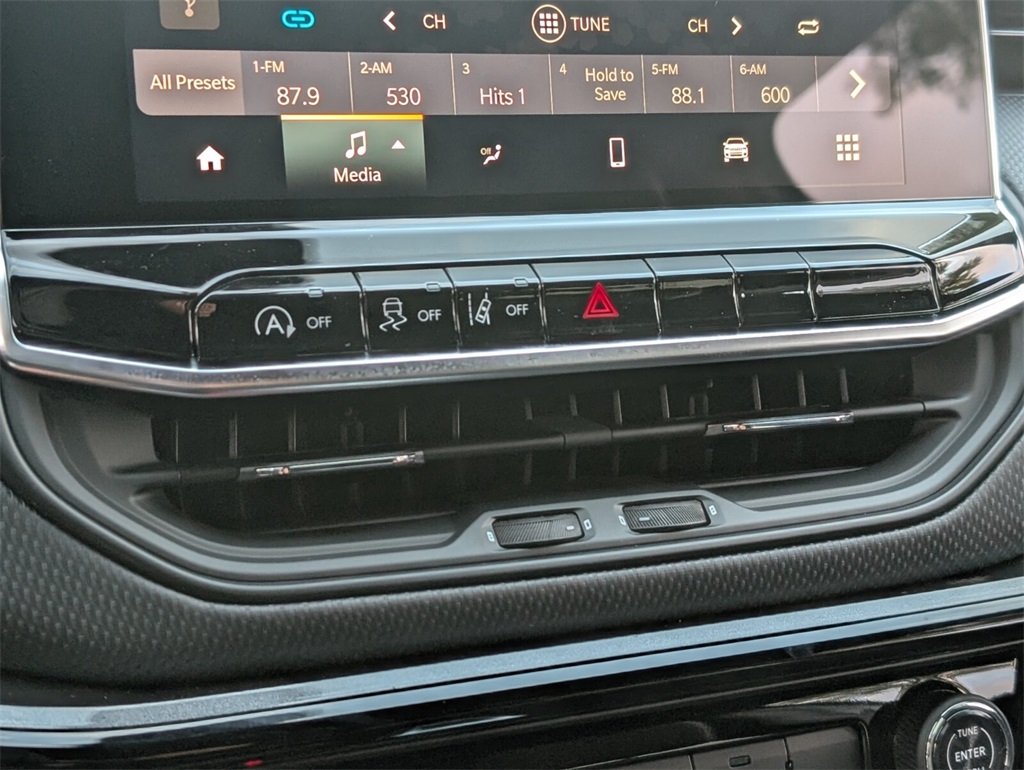 new 2026 Jeep Compass car, priced at $26,305