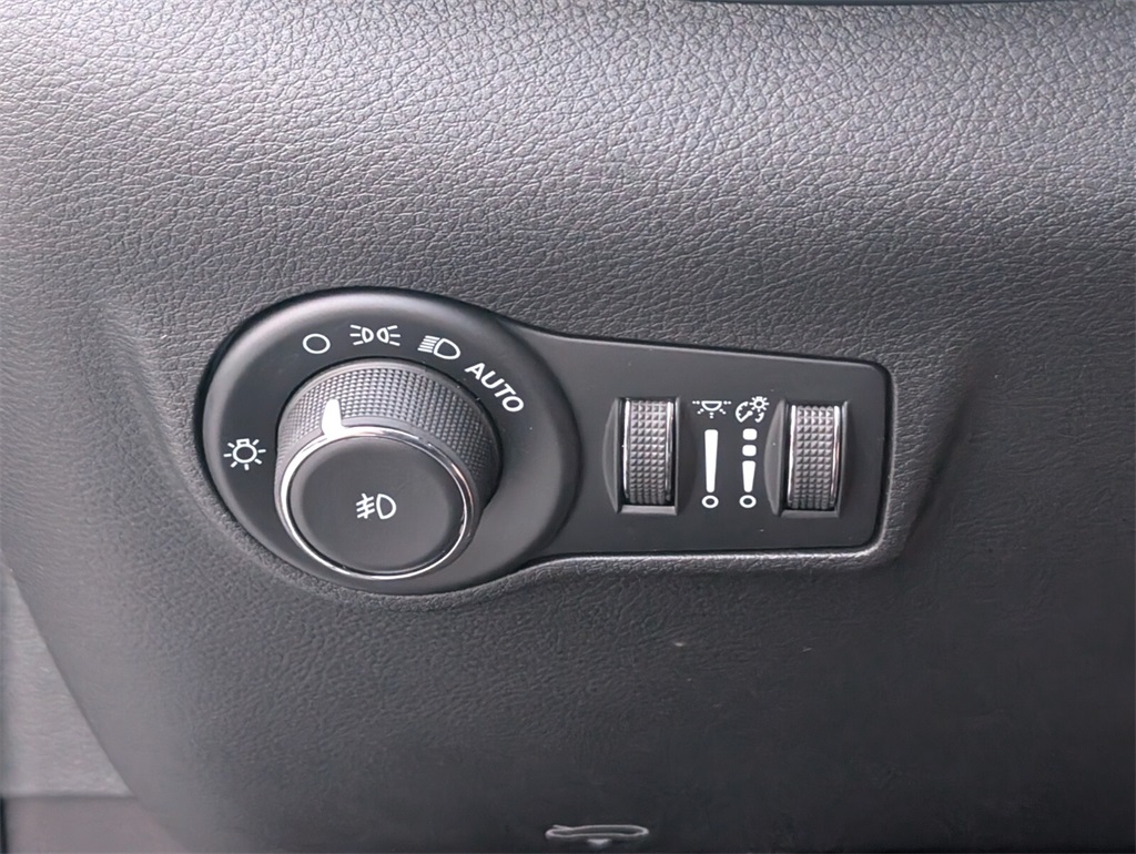 new 2026 Jeep Compass car, priced at $26,305