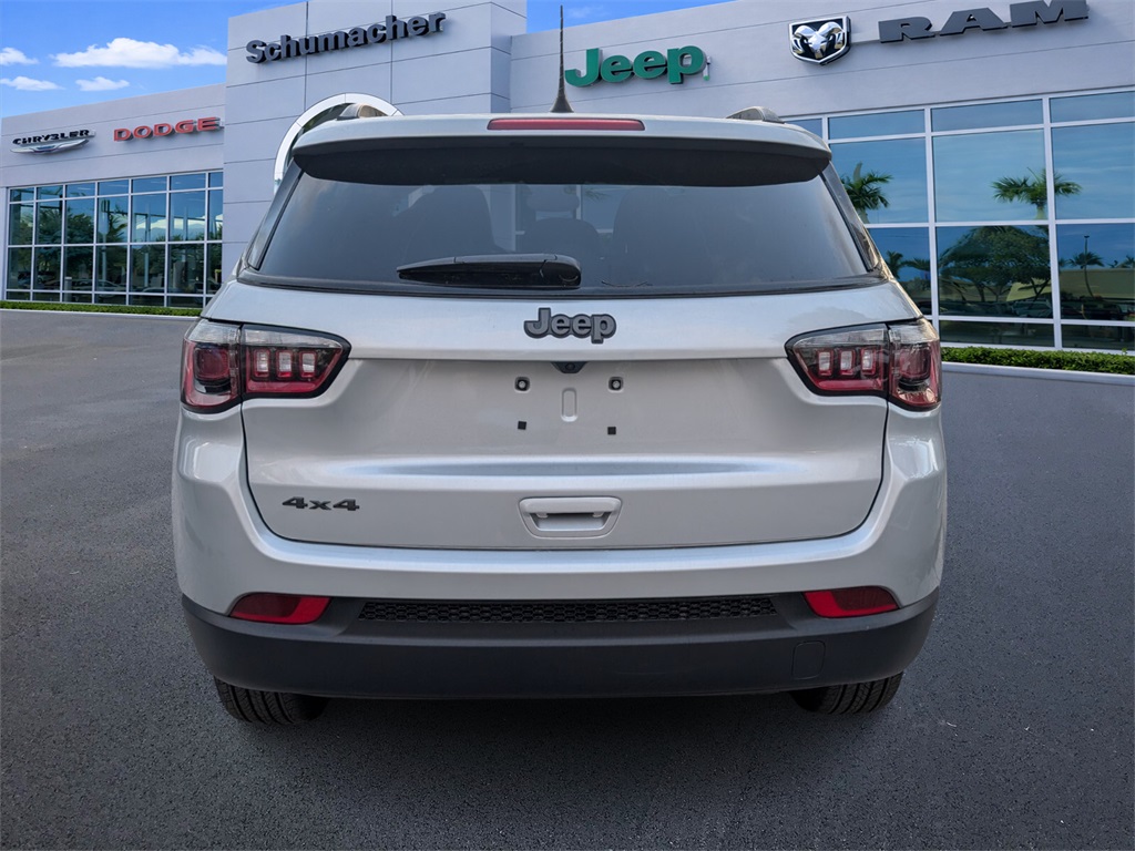 new 2026 Jeep Compass car, priced at $26,305