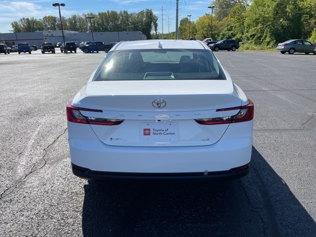 2026 Toyota Camry LE photo 4