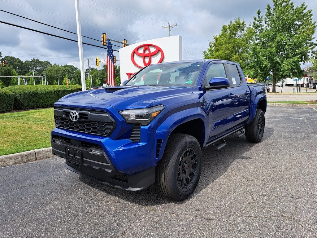 2025 Toyota Tacoma TRD Sport Double Cab photo 2