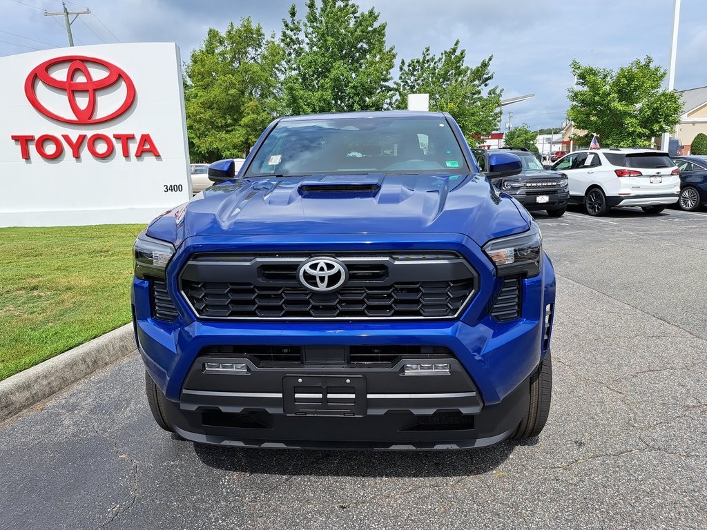 2025 Toyota Tacoma TRD Sport Double Cab photo 3