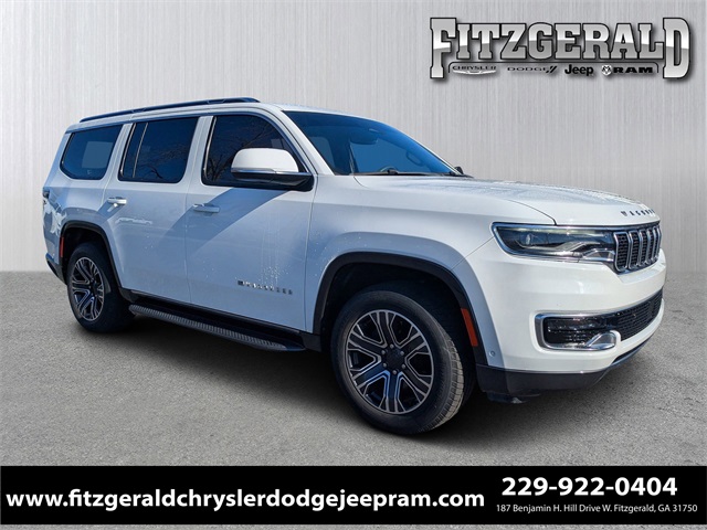 2022 Jeep Wagoneer Series III's photo