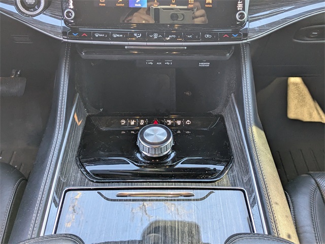 2022 Jeep Wagoneer Series III 4x2