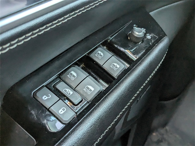 2022 Jeep Wagoneer Series III 4x2