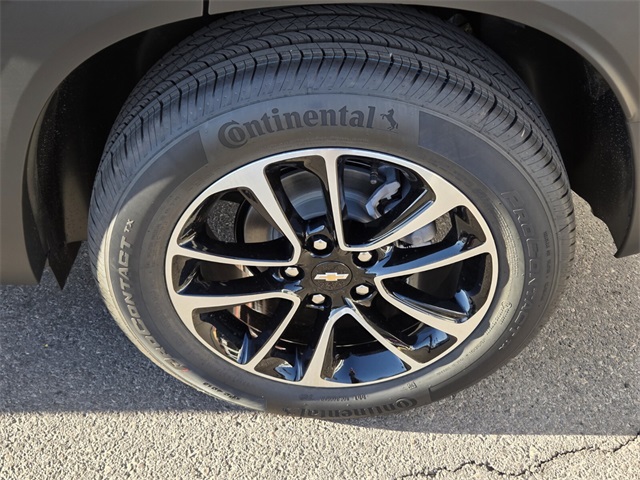 2026 Chevrolet Trailblazer LT photo 2