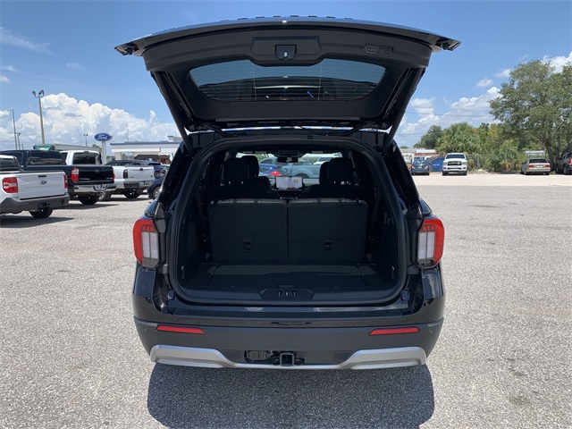 2025 Agate Black Metallic Ford Explorer Platinum RWD SUV