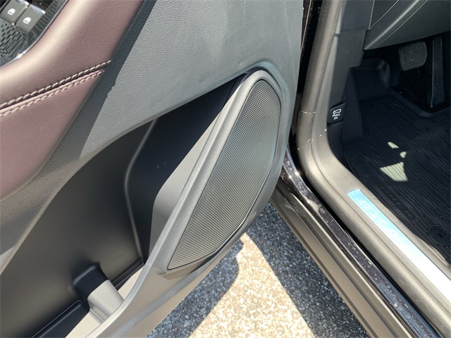2025 Agate Black Metallic Ford Explorer Platinum RWD SUV