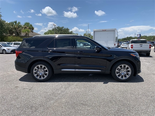 2025 Agate Black Metallic Ford Explorer Platinum RWD SUV