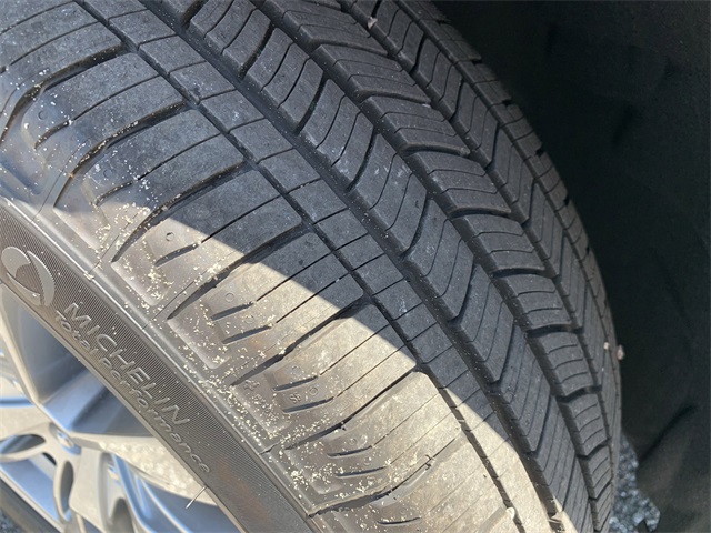2025 Agate Black Metallic Ford Explorer Platinum RWD SUV