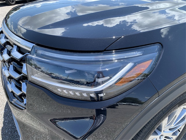 2025 Agate Black Metallic Ford Explorer Platinum RWD SUV