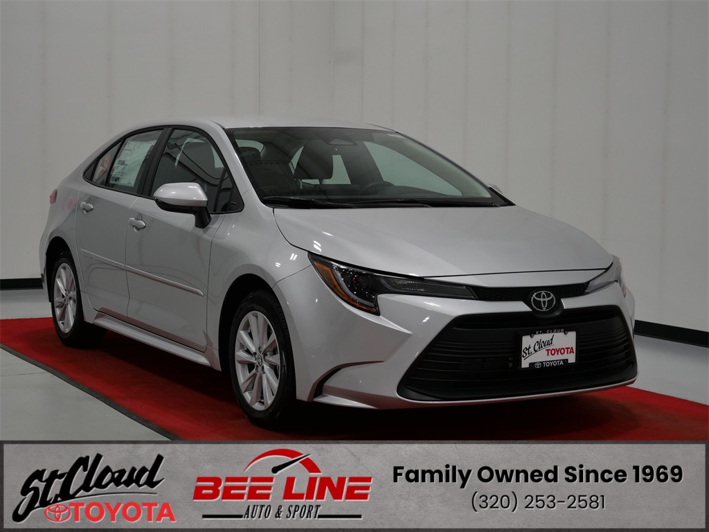 2026 Toyota Corolla LE's photo