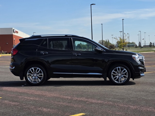 2022 GMC Terrain AWD Denali