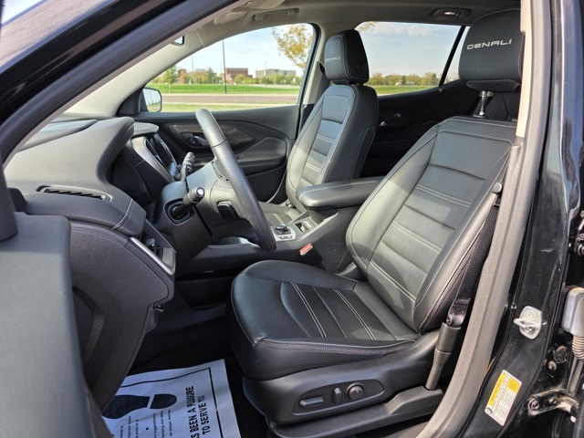 2022 GMC Terrain AWD Denali
