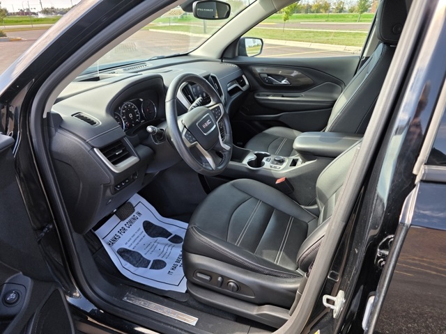 2022 GMC Terrain AWD Denali