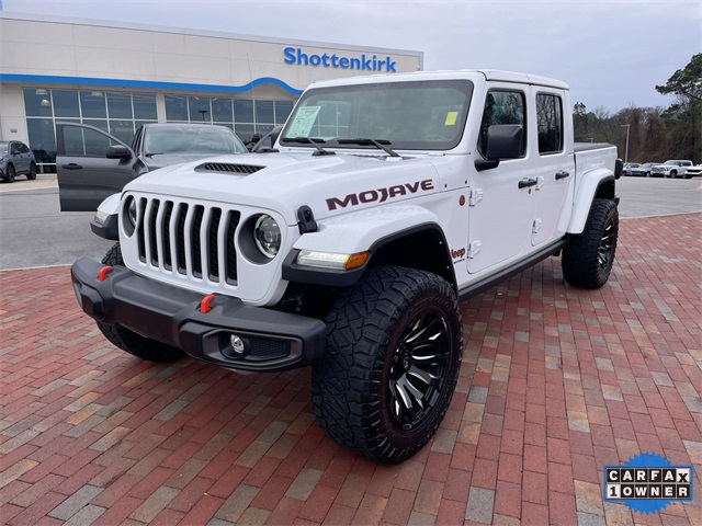 2023 Jeep Gladiator Mojave's photo