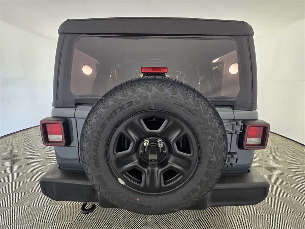 new 2026 Jeep Wrangler car, priced at $39,405