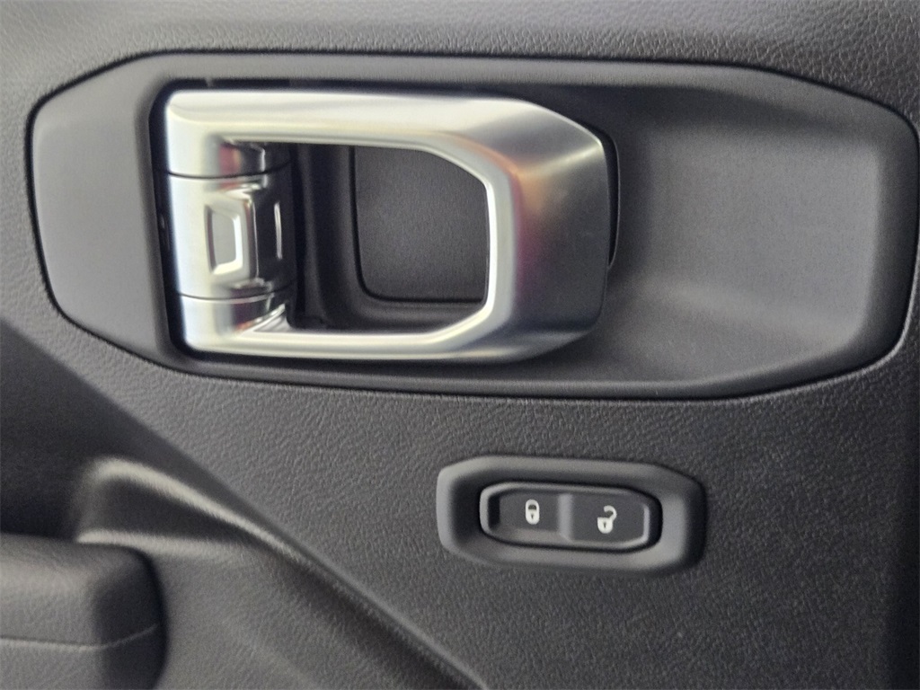 new 2026 Jeep Wrangler car, priced at $39,405