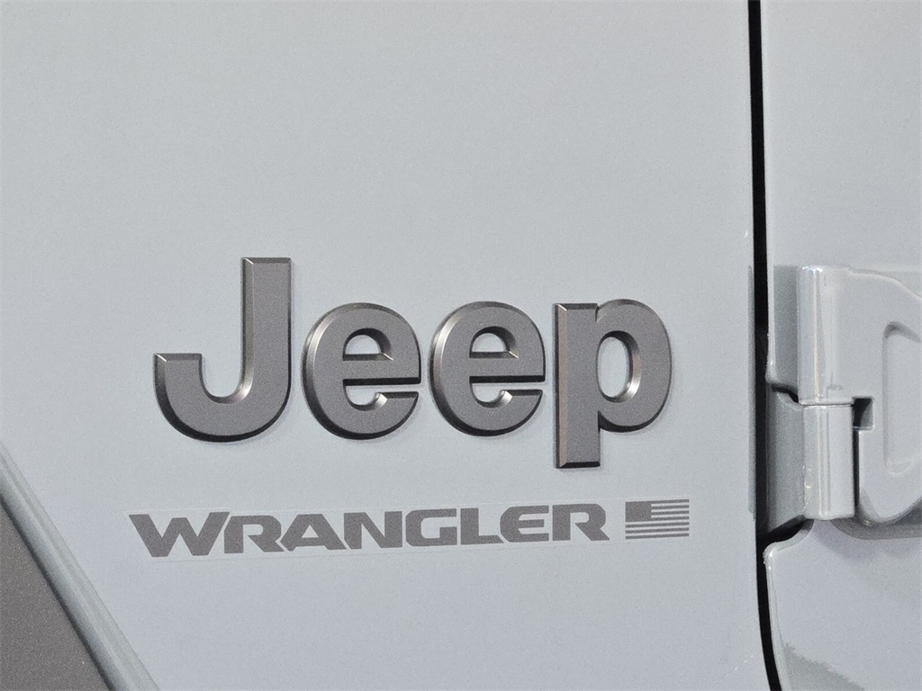 new 2026 Jeep Wrangler car, priced at $39,405