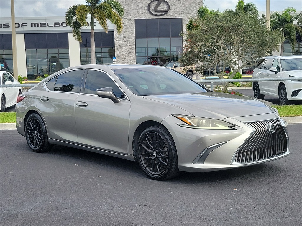 used 2020 Lexus ES car, priced at $28,998