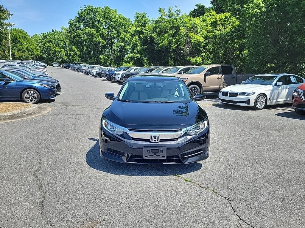 2018 Honda Civic LX's photo