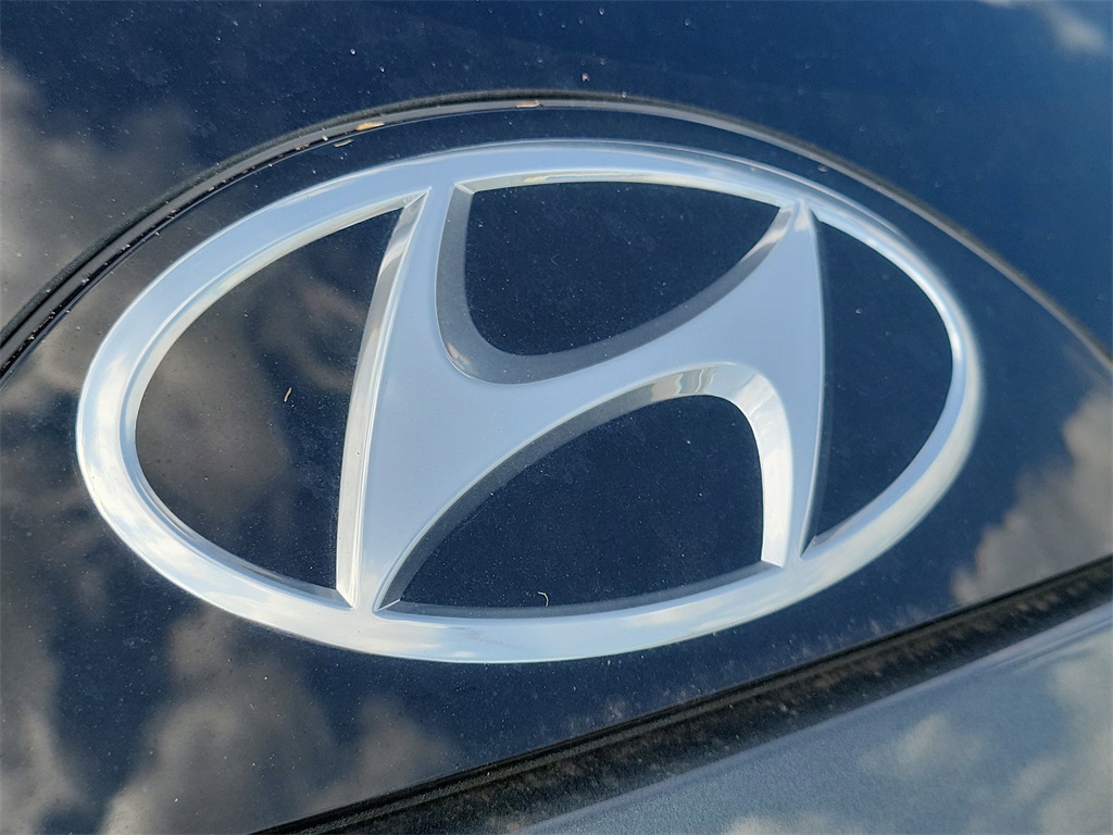 2023 Amazon Gray Hyundai Tucson SEL FWD SUV
