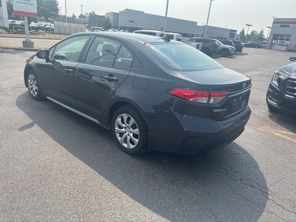 2023 Toyota Corolla LE photo 4